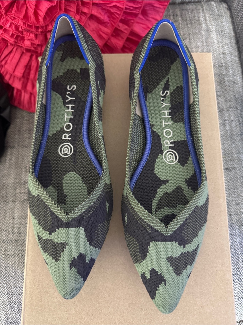 Rothy's Green & Black Camo Pointed Knit Flats 8 wide